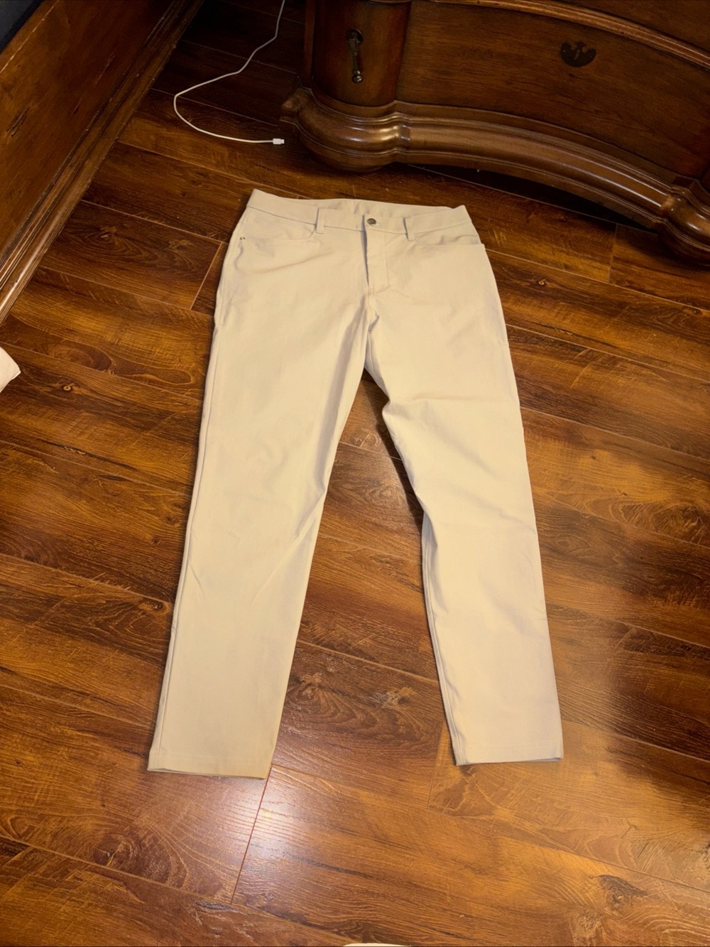 Lululemon ABC Khaki Pants Size 31 Men’s
 - Light Beige